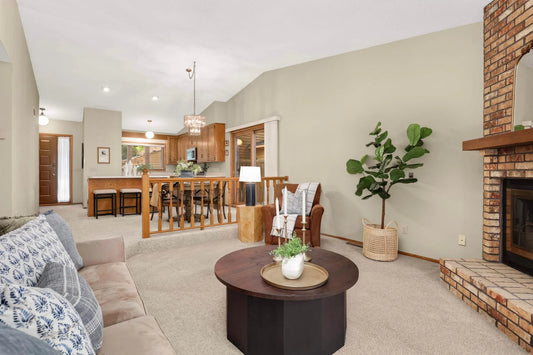 5415 Upper 147th Street, Apple Valley, MN 55124