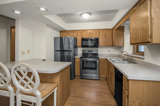 4906 Bayswater Road, Minnetonka, MN 55345