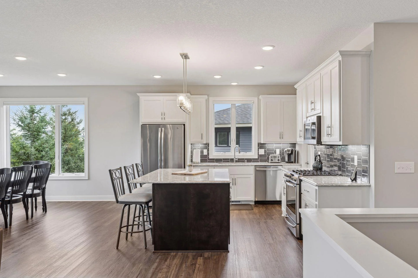 5174 Sundial Lane, Woodbury, MN 55129