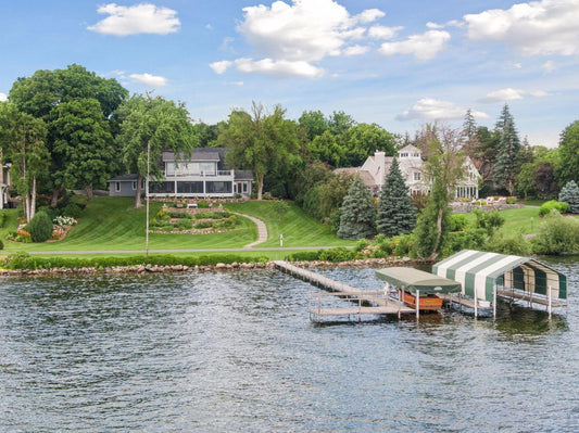 2462 Lafayette Road, Minnetonka Beach, MN 55391