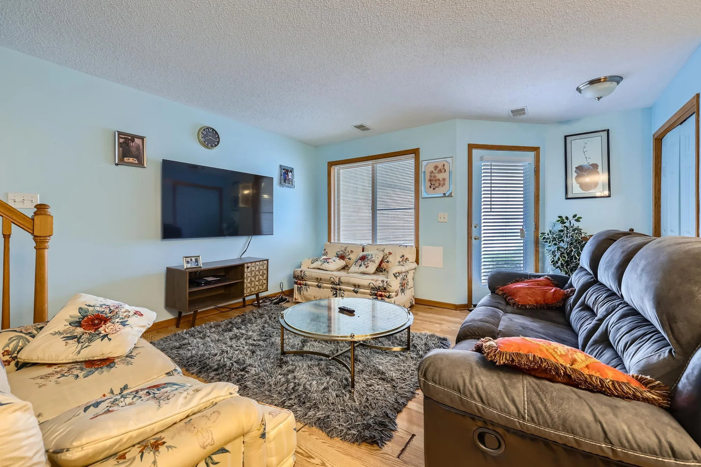 915 Harmony Path, Norwood Young America, MN 55397