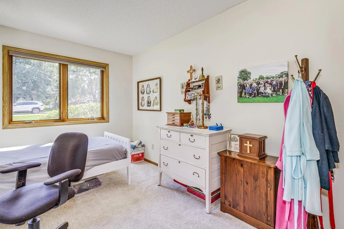 2556 Sumac Circle, White Bear Lake, MN 55110