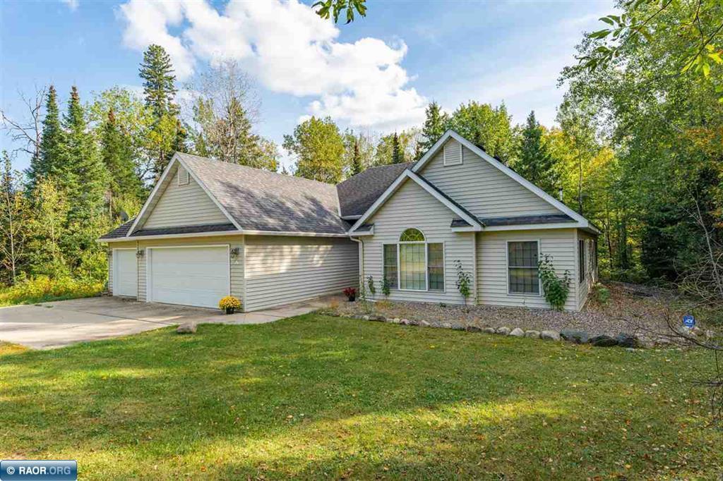 109 Robert G Woods Avenue, Biwabik, MN 55708