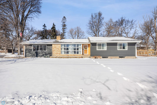 1002 12th Avenue, Moorhead, MN 56560