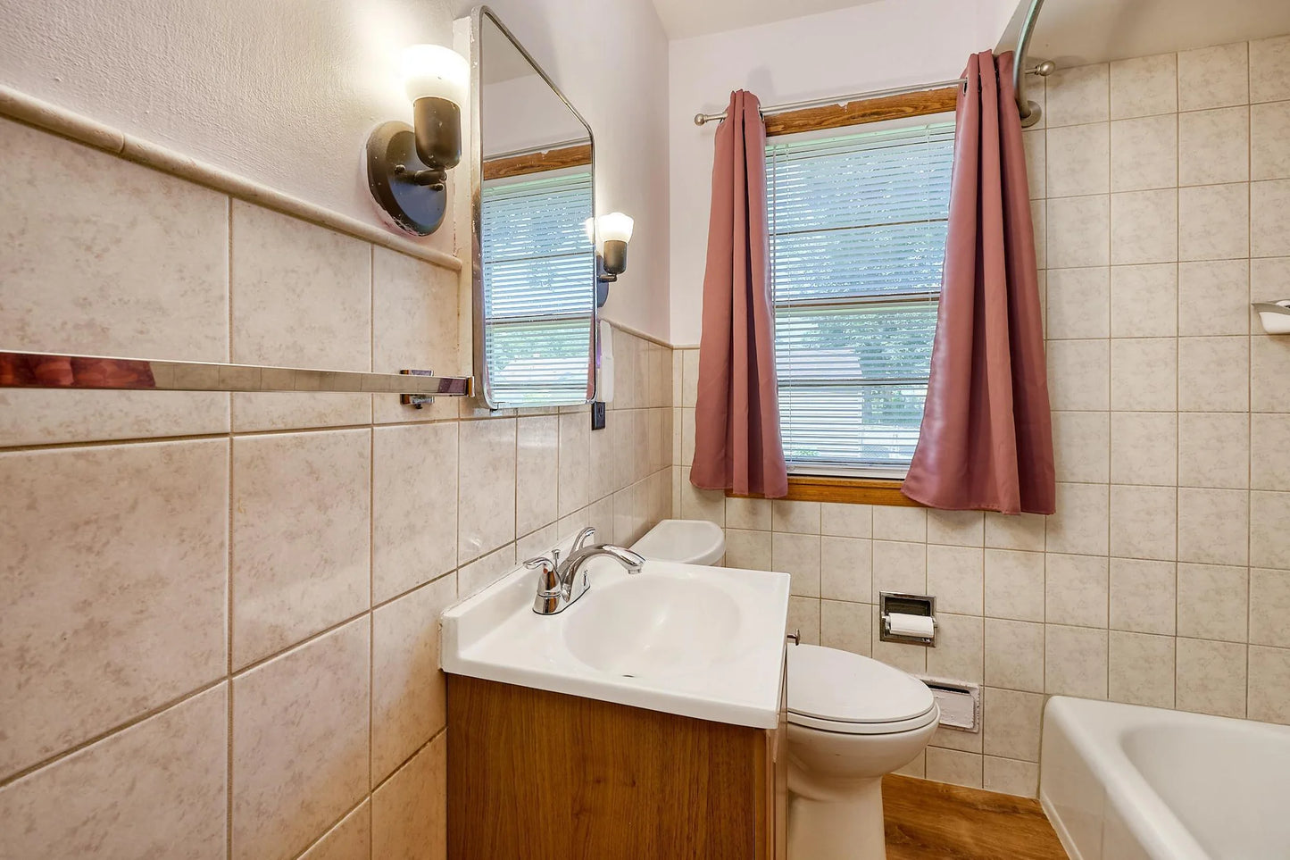 5041 Upton Avenue, Minneapolis, MN 55430