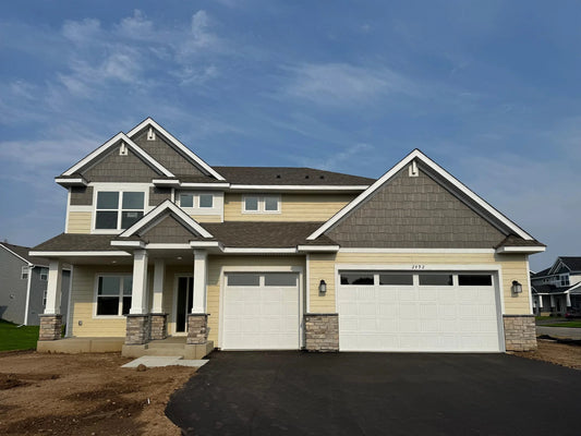 2492 Tyrone Drive, Shakopee, MN 55379