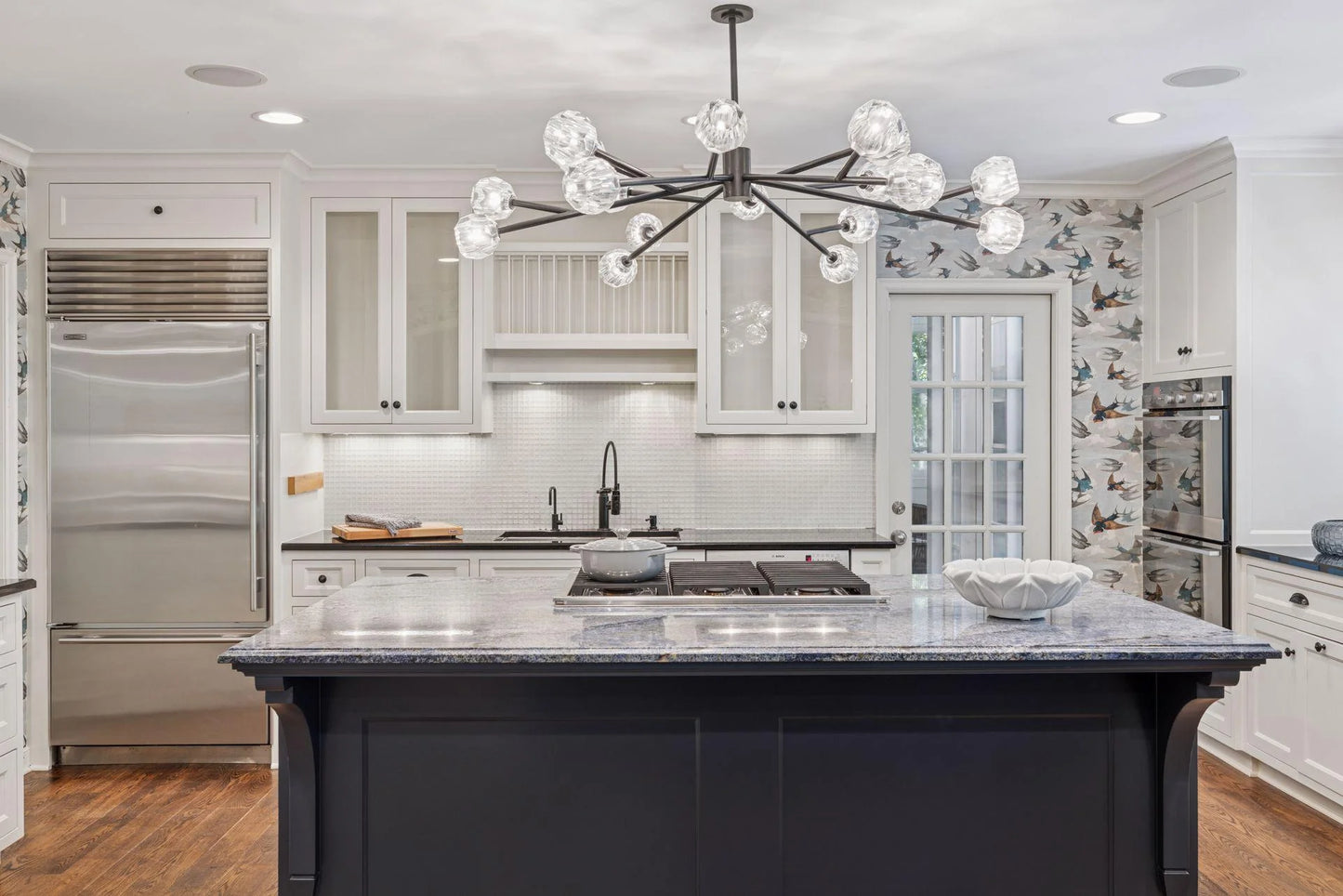 512 Janalyn Circle, Golden Valley, MN 55416