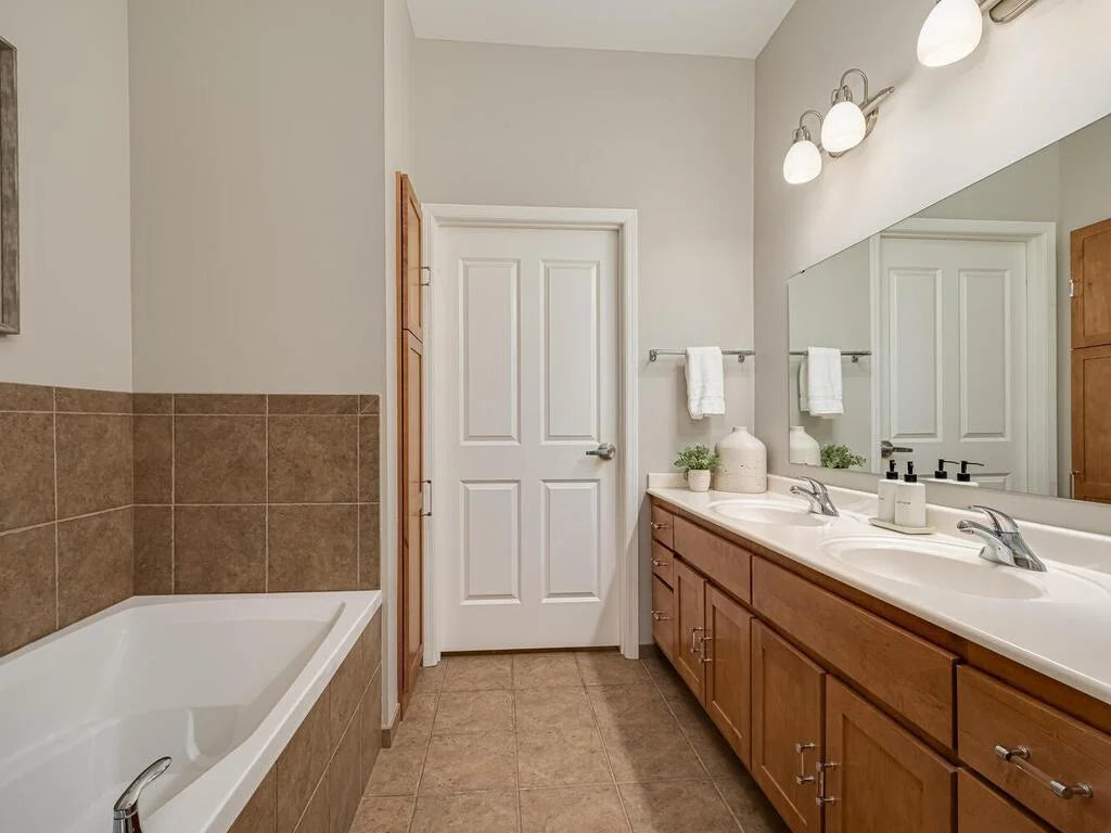 4730 Park Commons Drive, Saint Louis Park, MN 55416