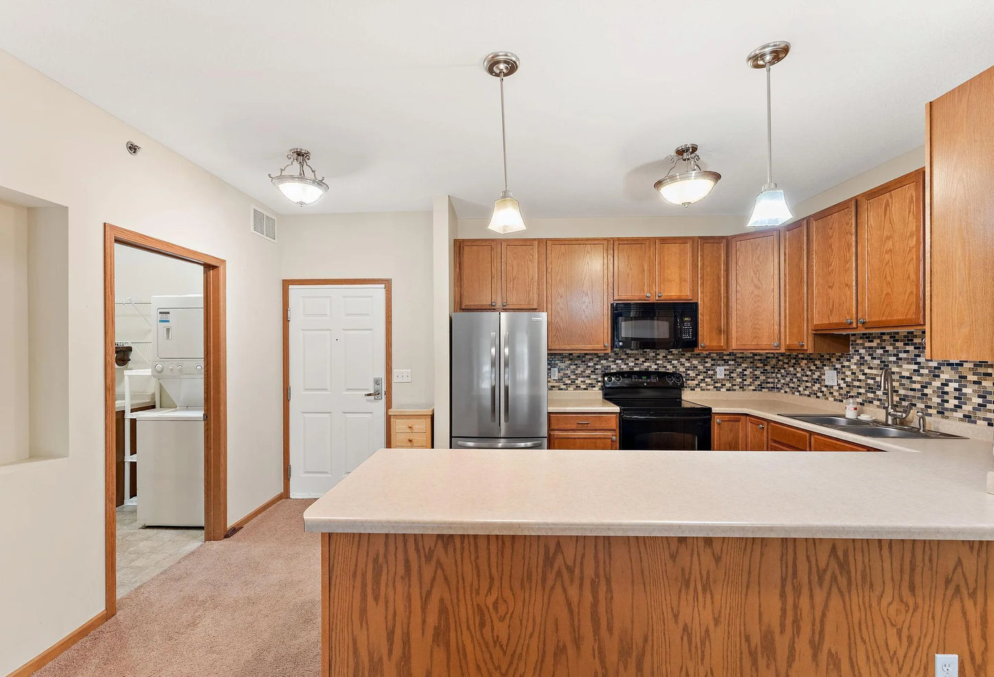 601 LeVander Way, South Saint Paul, MN 55075
