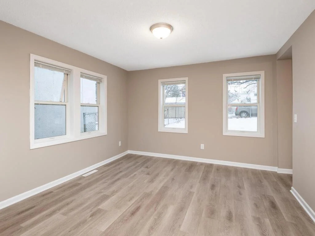 3011 Fremont Avenue, Minneapolis, MN 55411