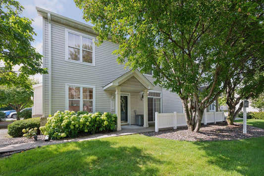 5075 Holly Lane, Plymouth, MN 55446