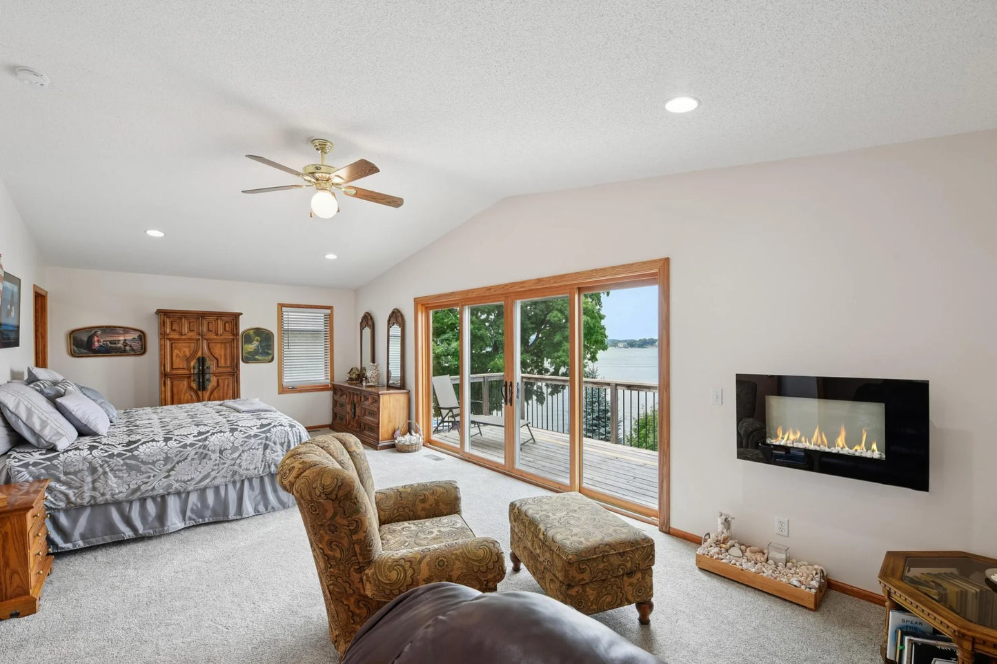 5300 Piper Road, Mound, MN 55364