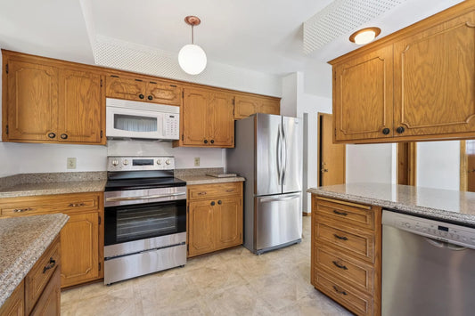 528 Lexington Parkway, Saint Paul, MN 55116