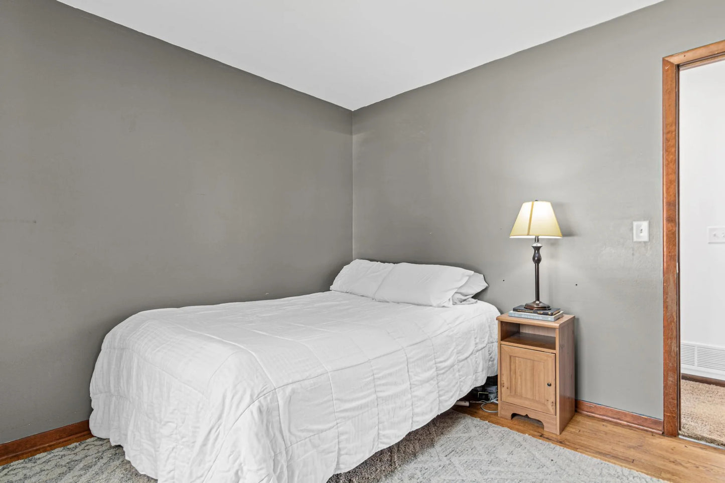 10249 Clinton Avenue, Bloomington, MN 55420