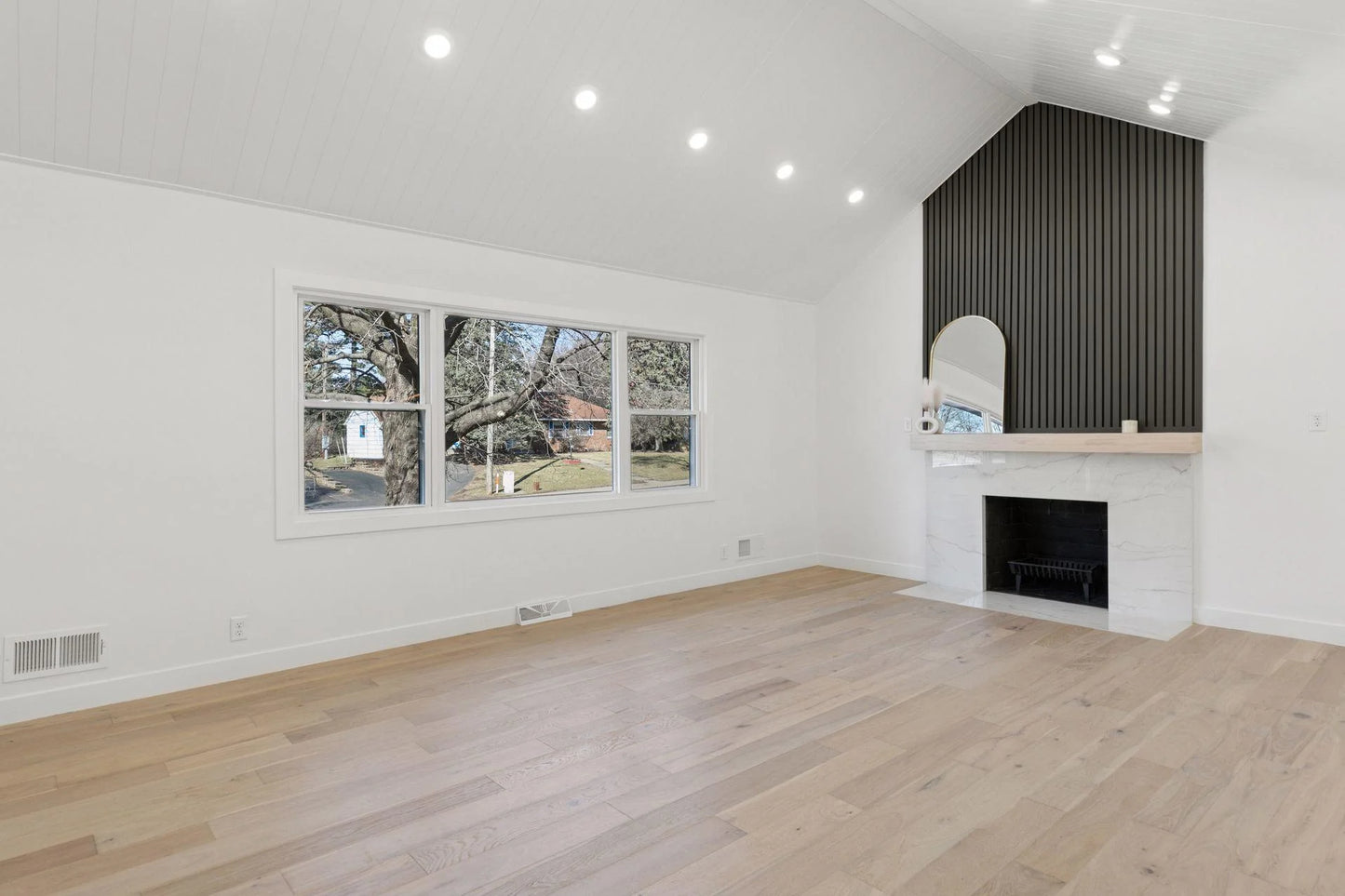 1022 Fairview Avenue, Saint Paul, MN 55116
