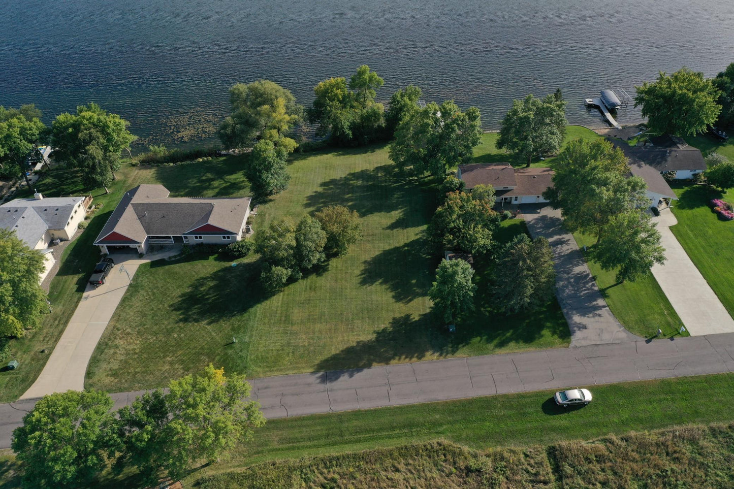 1245 137th Avenue, Spicer, MN 56288