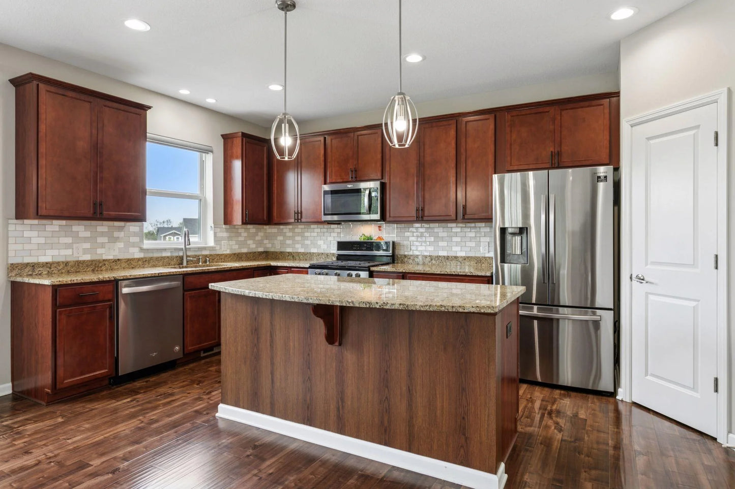 5045 Trillium Cove, Prior Lake, MN 55372