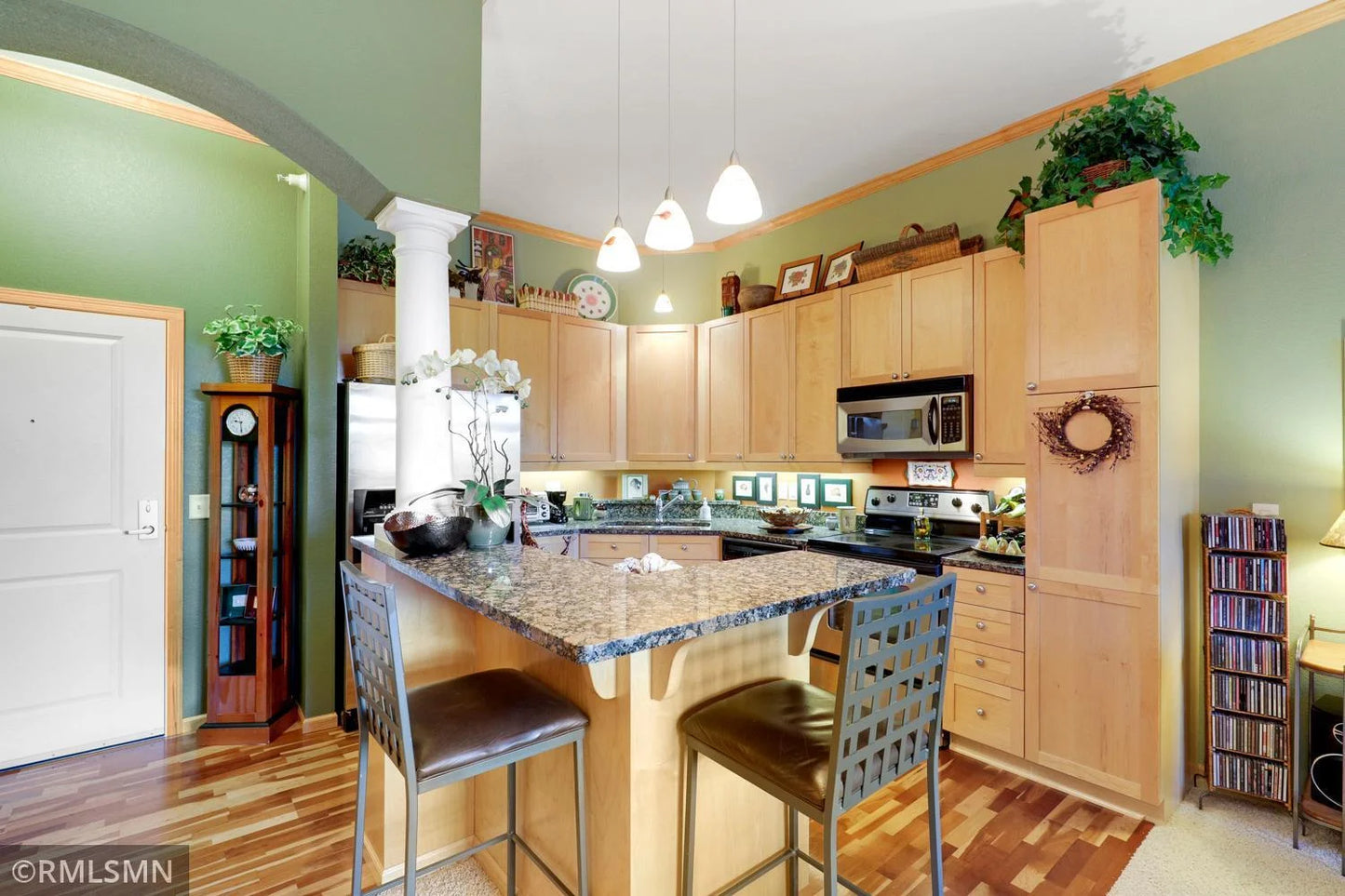 1800 Graham Avenue, Saint Paul, MN 55116