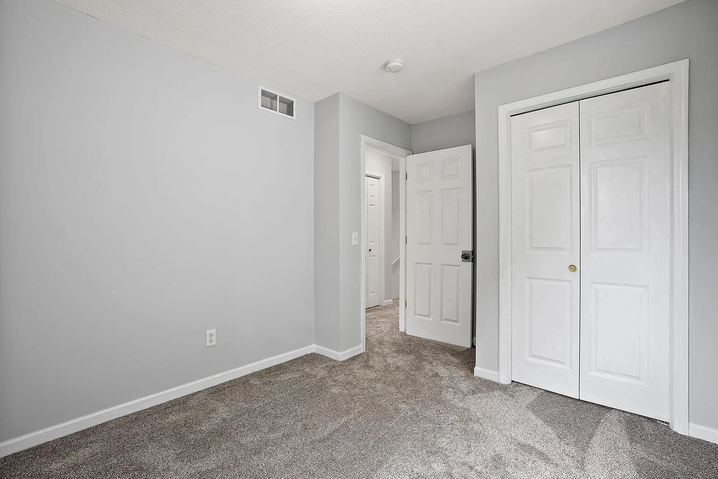 517 Bidwell Street, Saint Paul, MN 55107