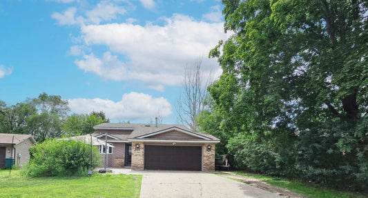 5225 Xenia Avenue, Crystal, MN 55429