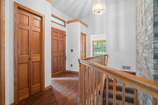 4512 Williston Road, Minnetonka, MN 55345