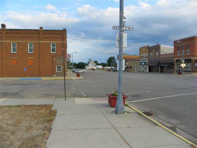 100 Main Street, Sherburn, MN 56171