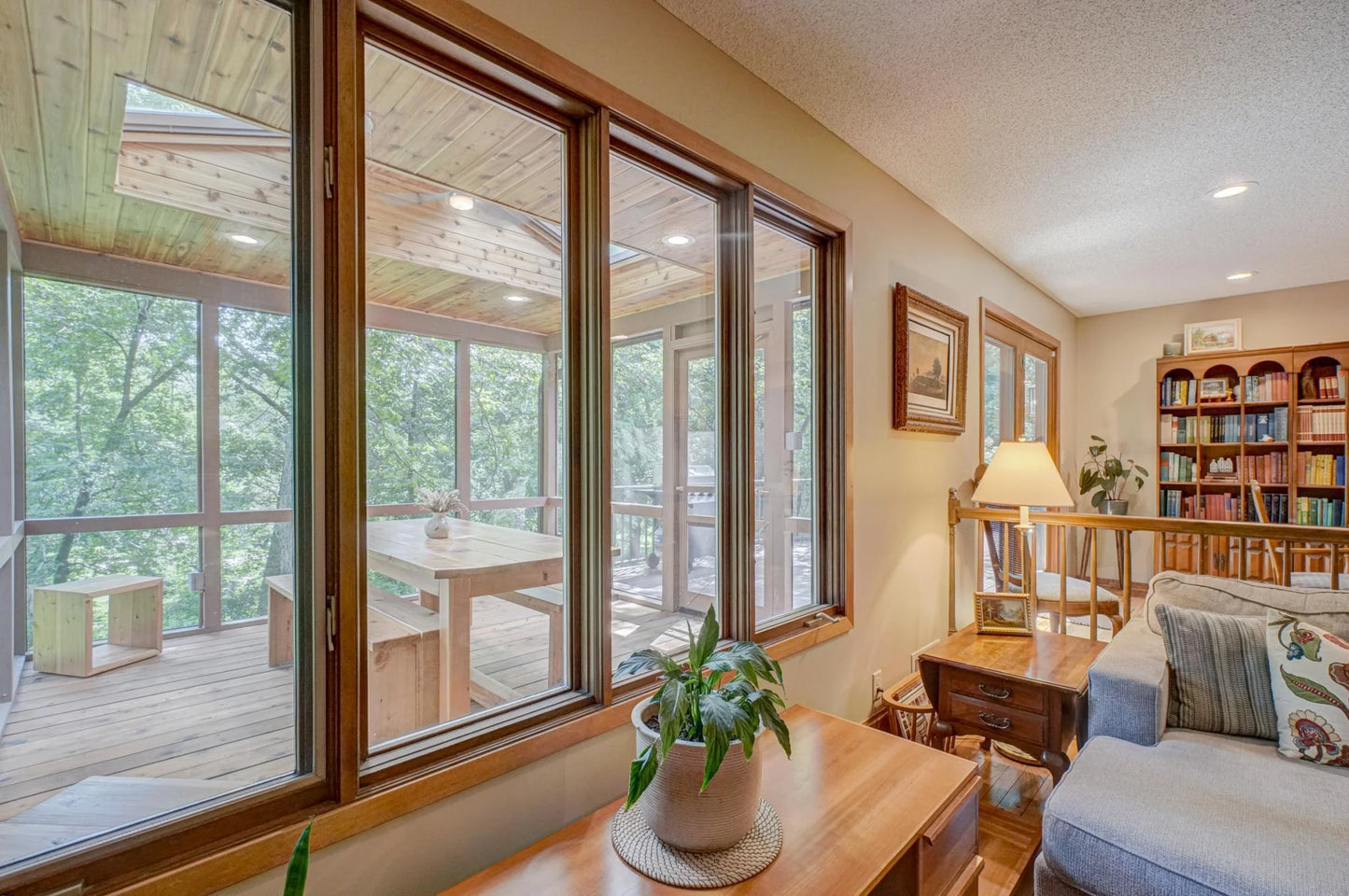 44 Deep Lake Road, North Oaks, MN 55127