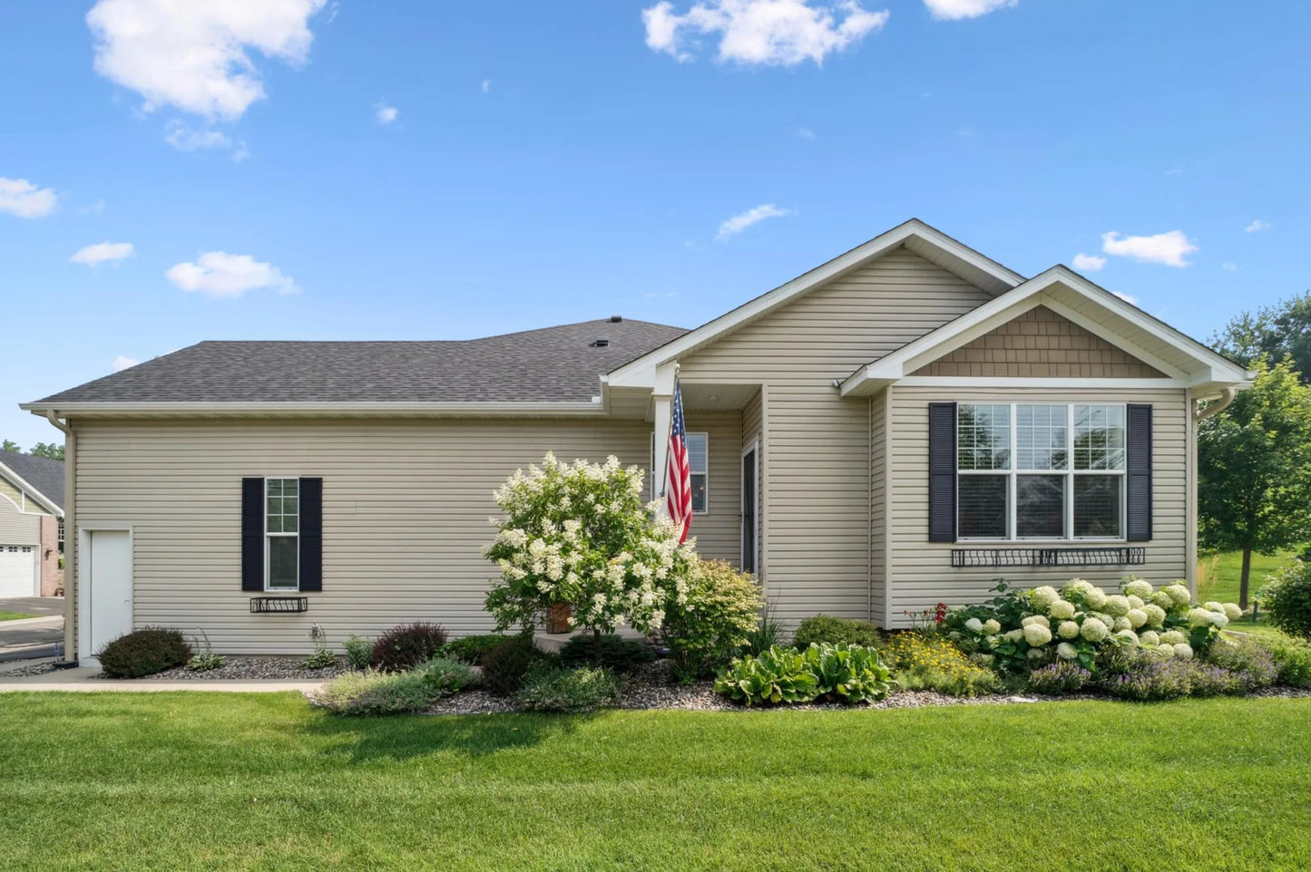 1031 Anthony Way, Victoria, MN 55386
