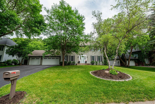 4810 Juneau Lane, Plymouth, MN 55446
