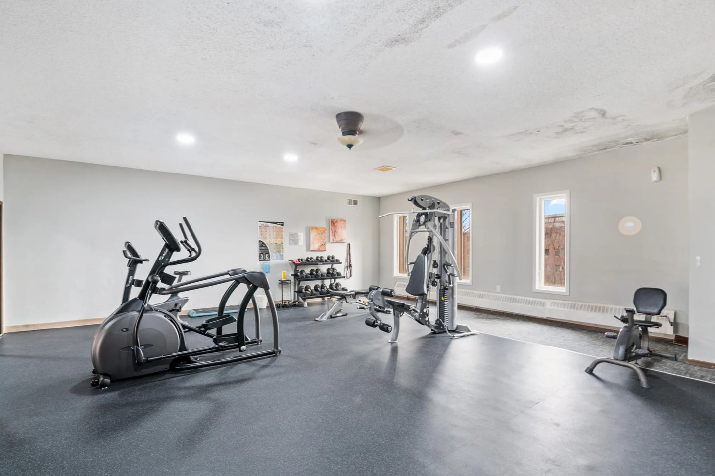 450 Ford Road, Saint Louis Park, MN 55426