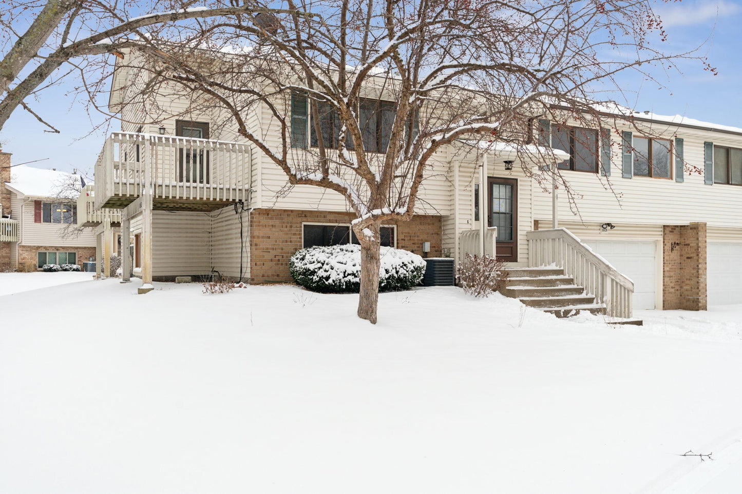 11828 Vintage Street, Coon Rapids, MN 55433