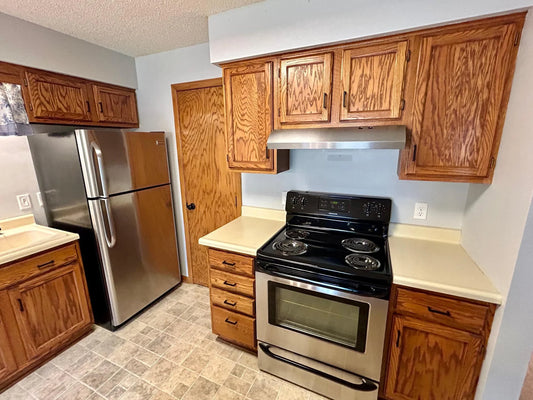 4378 Buckingham Court, Vadnais Heights, MN 55127