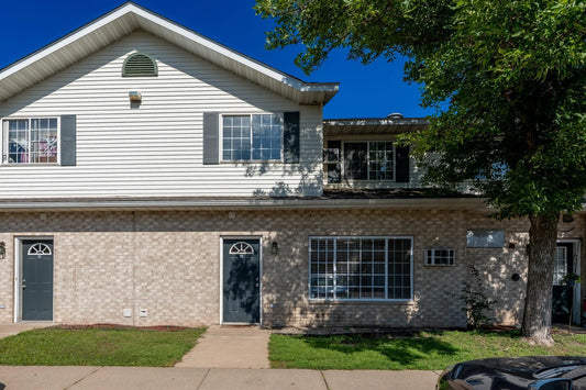 1279 Taylor Street, Shakopee, MN 55379