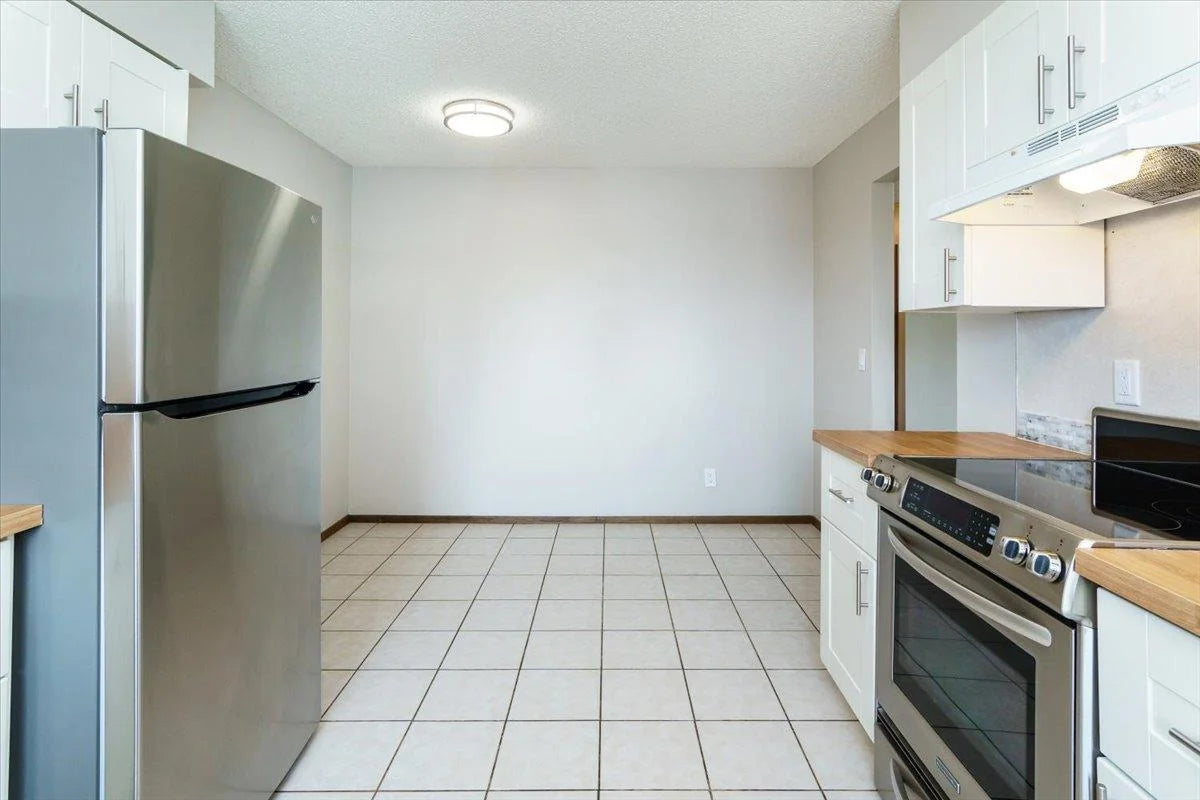 5410 Old Shakopee Circle, Bloomington, MN 55437