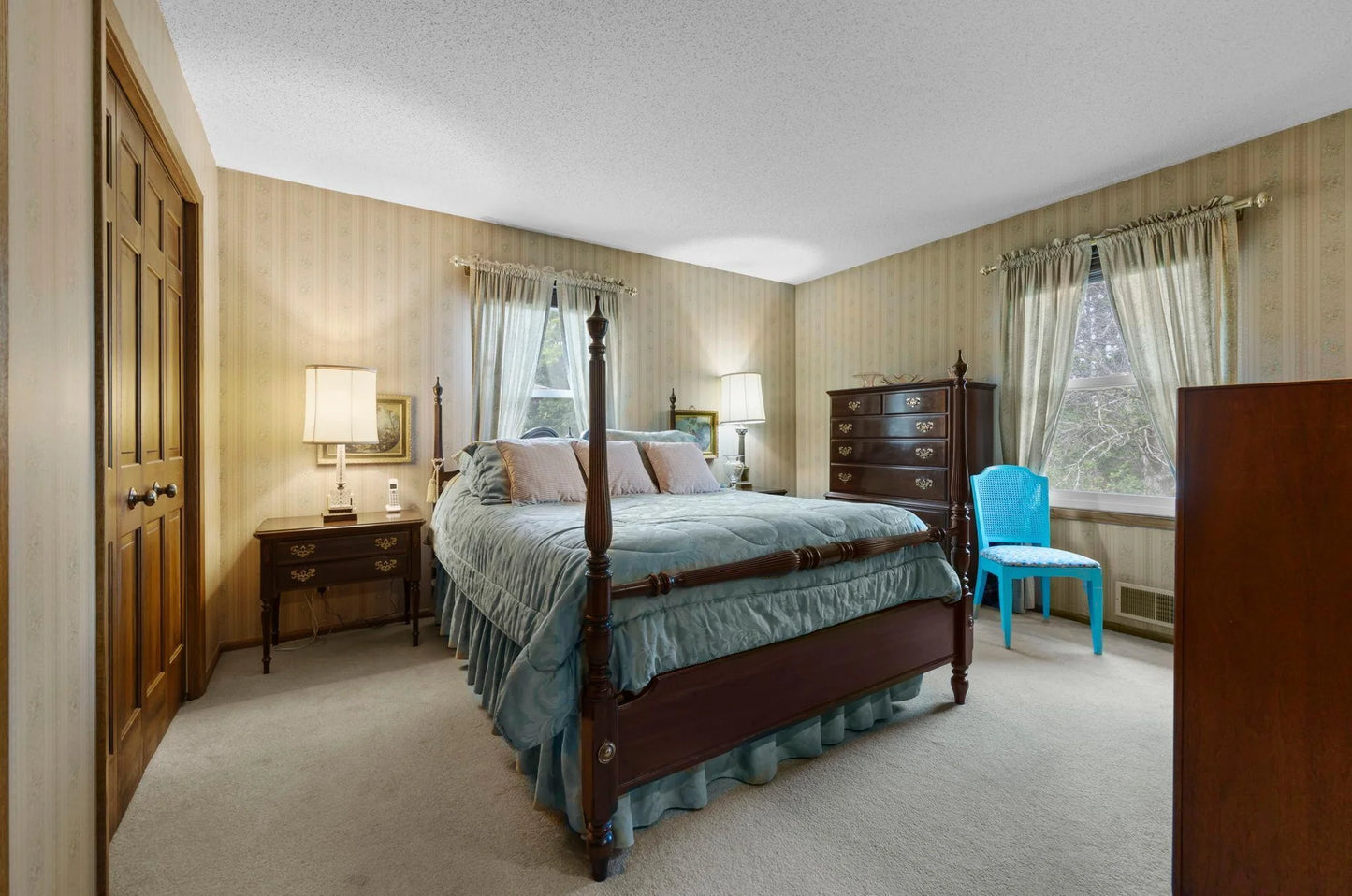 4466 Victoria Street, Shoreview, MN 55126