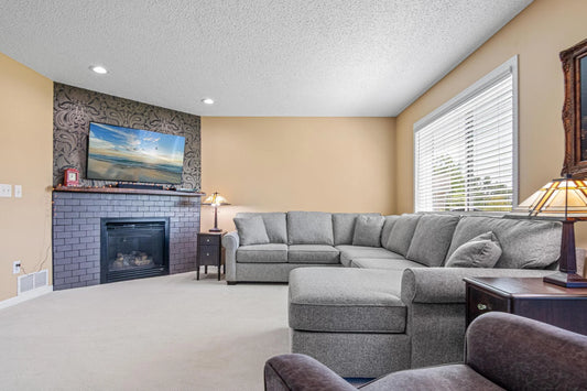 10317 Kittredge Parkway, Otsego, MN 55301