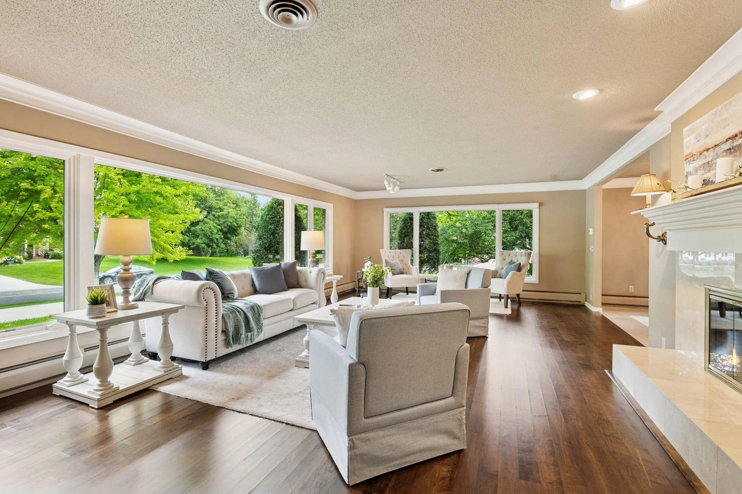 4801 Woodhill Way, Edina, MN 55424