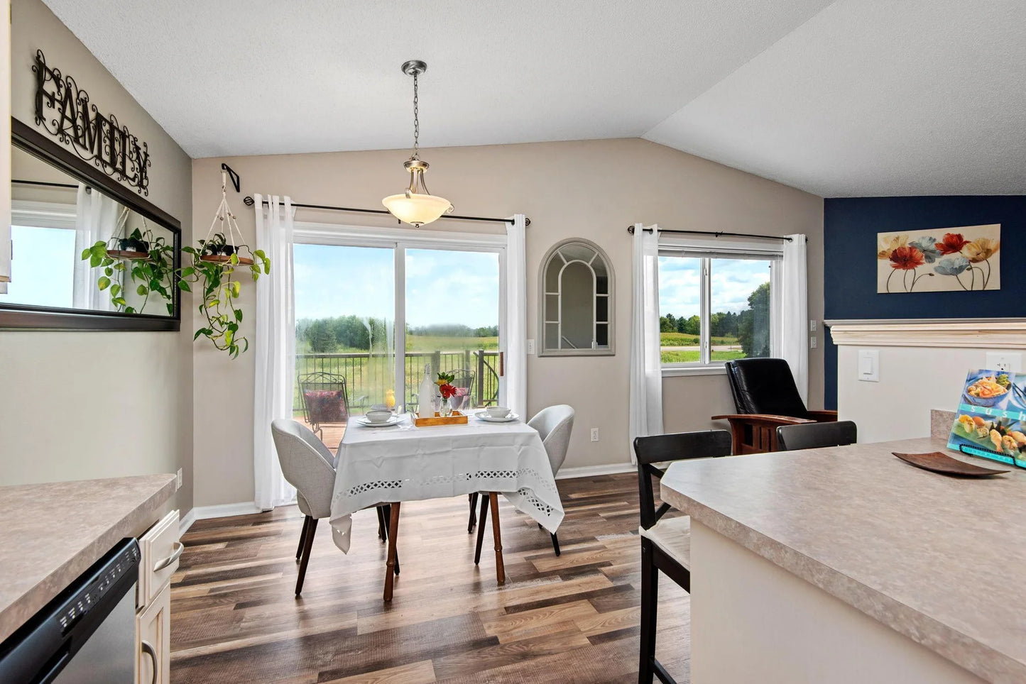 426 Wagon Wheel Circle, Buffalo, MN 55313