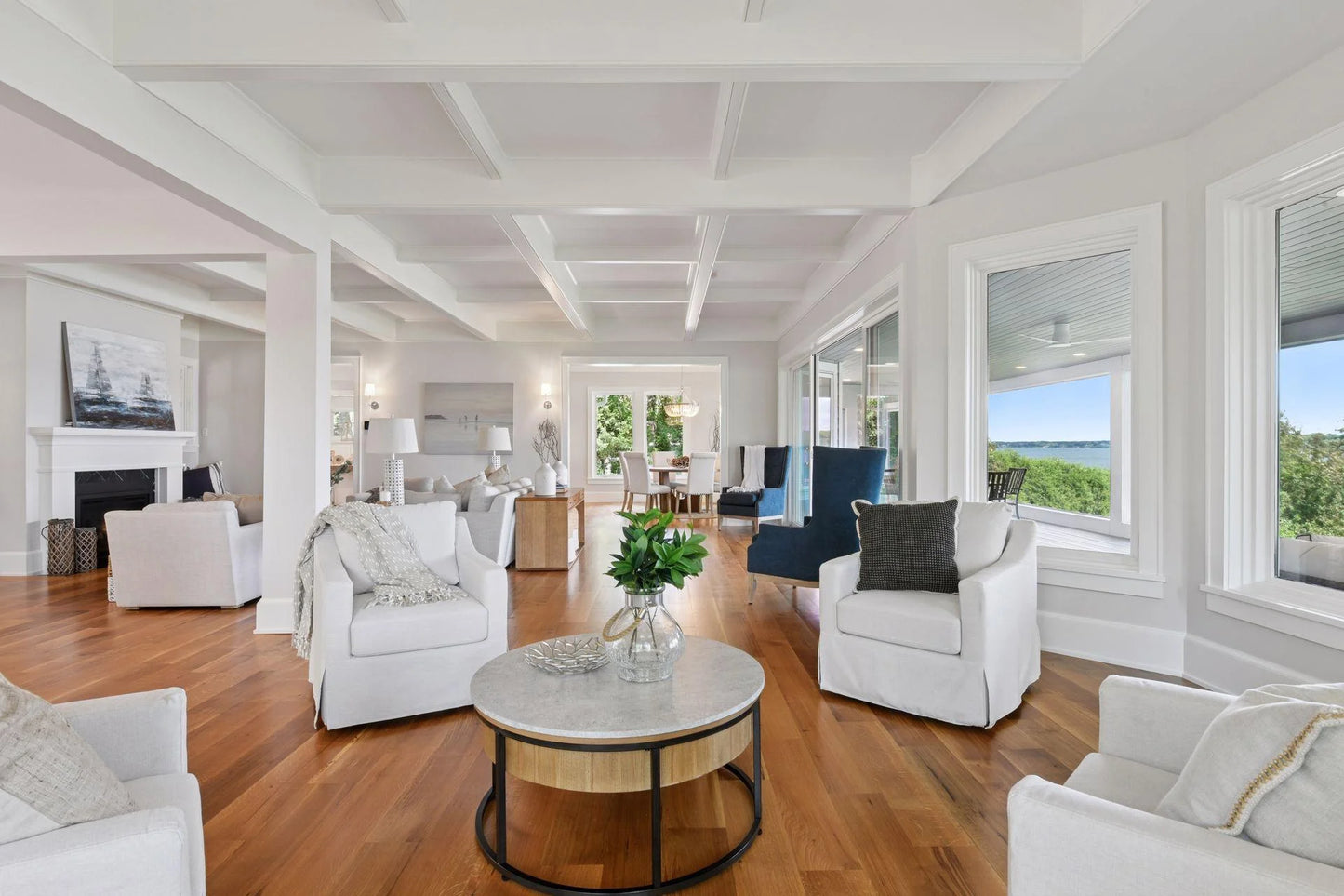2462 Lafayette Road, Minnetonka Beach, MN 55391