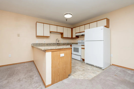 1279 Taylor Street, Shakopee, MN 55379