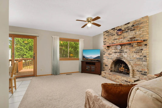 4448 Woodgate Point, Eagan, MN 55122