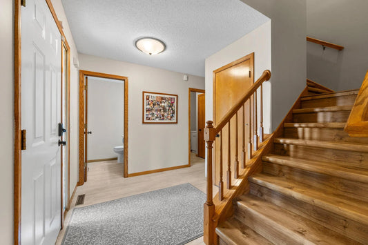5900 134th Street, Savage, MN 55378