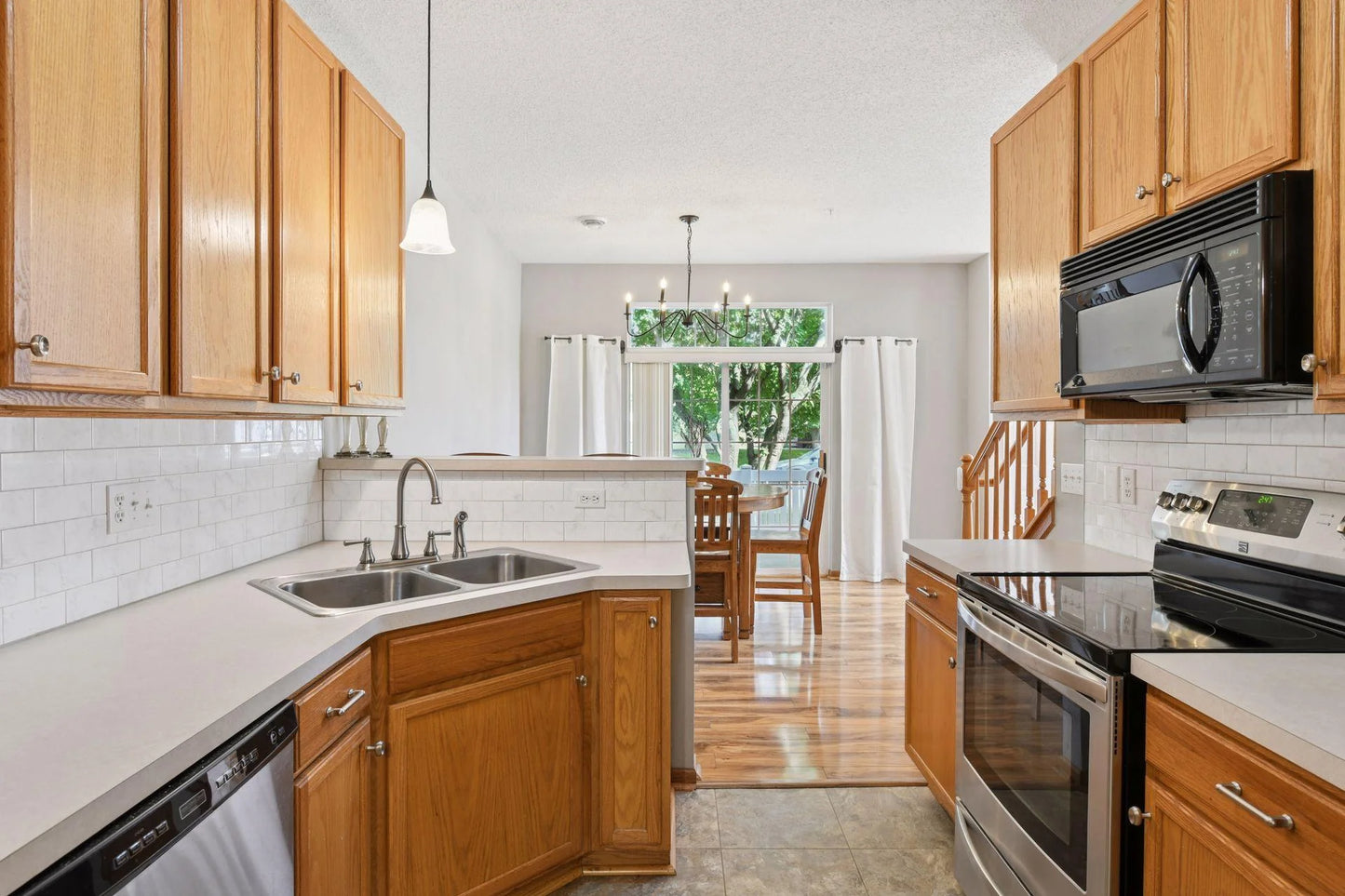 5075 Holly Lane, Plymouth, MN 55446