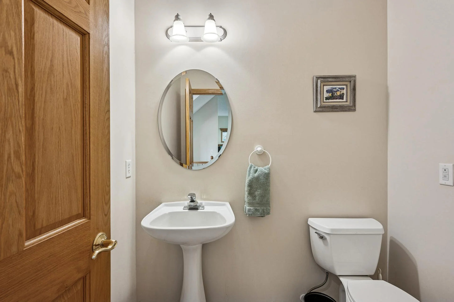 505 Chapel Court, Eagan, MN 55121