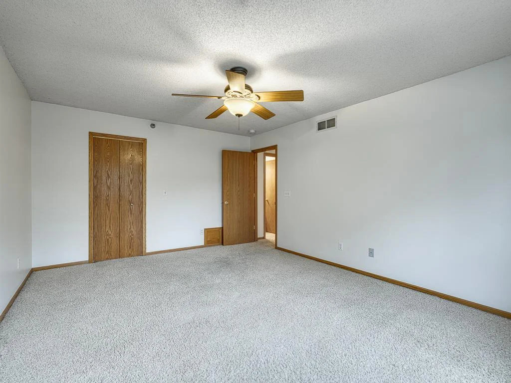 8432 Cortland Road, Eden Prairie, MN 55344