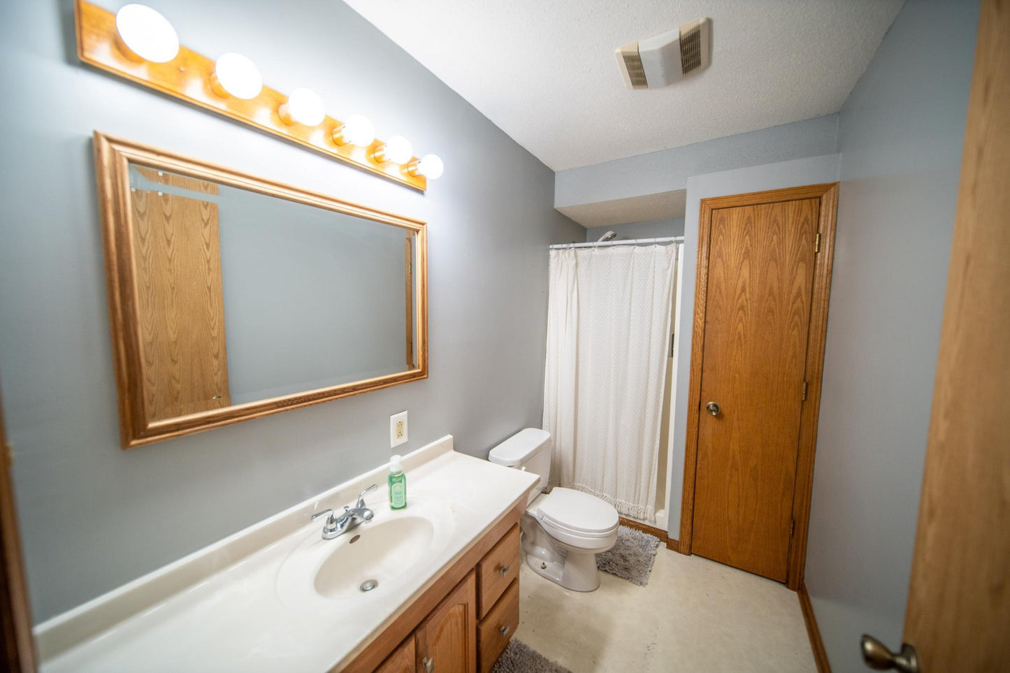 2547 Carla Lane, Rochester, MN 55901