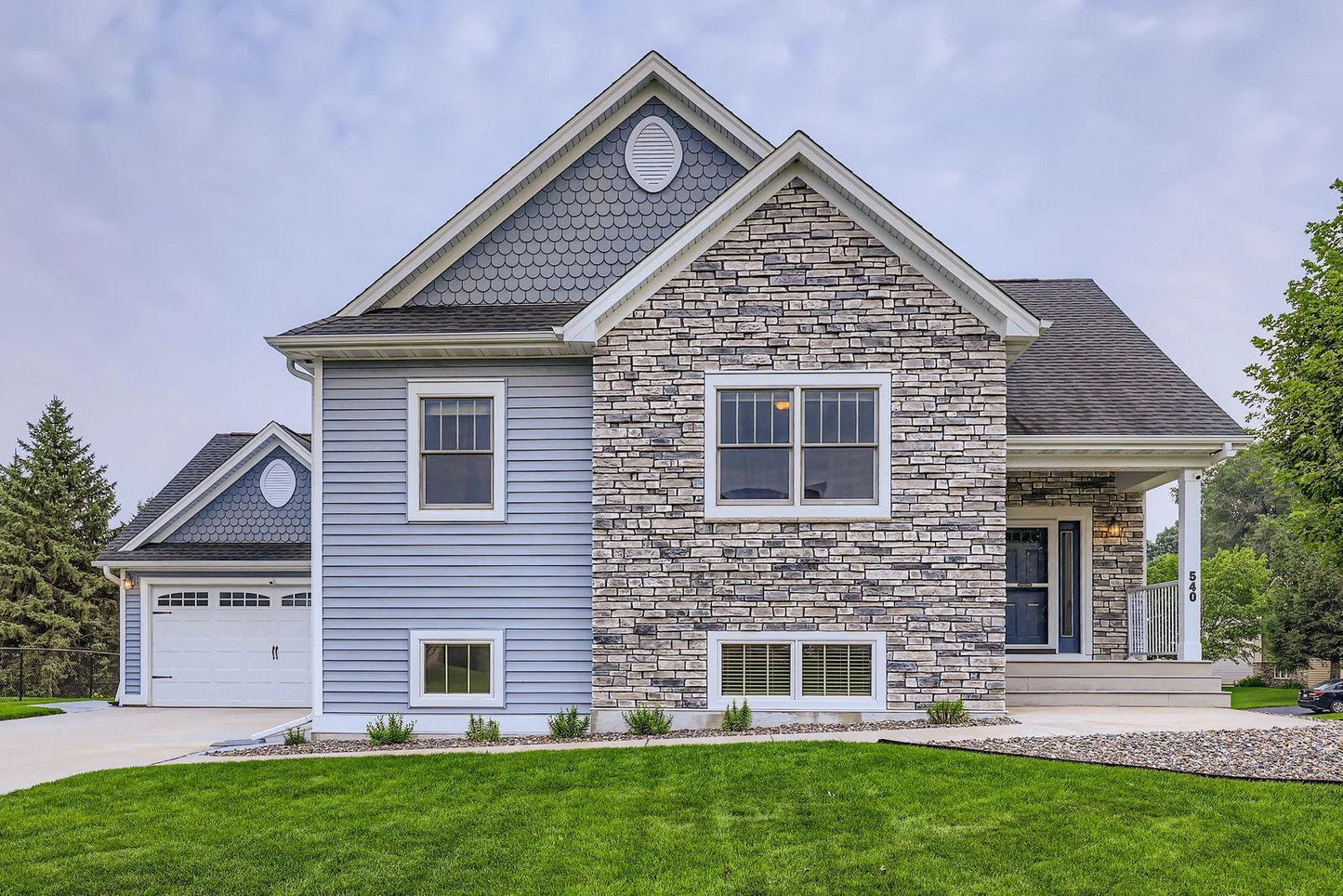 540 Creek Drive, Champlin, MN 55316