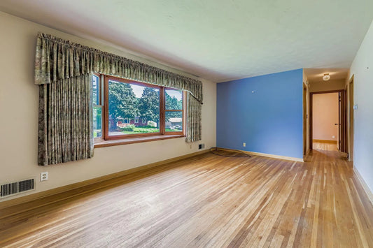 2524 Mayer Lane, Maplewood, MN 55119