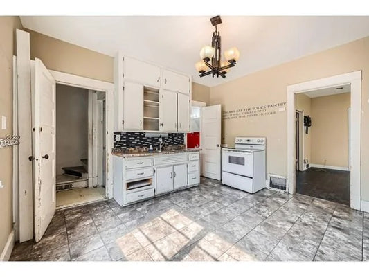 1615 Payne Avenue, Saint Paul, MN 55130