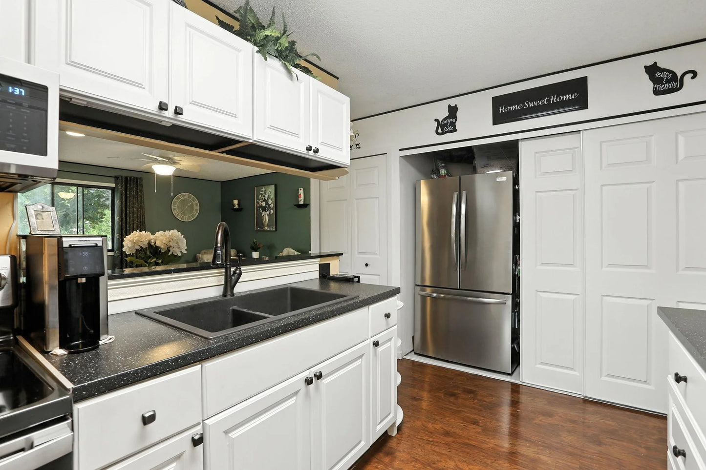 2612 Brookdale Lane, Brooklyn Park, MN 55444